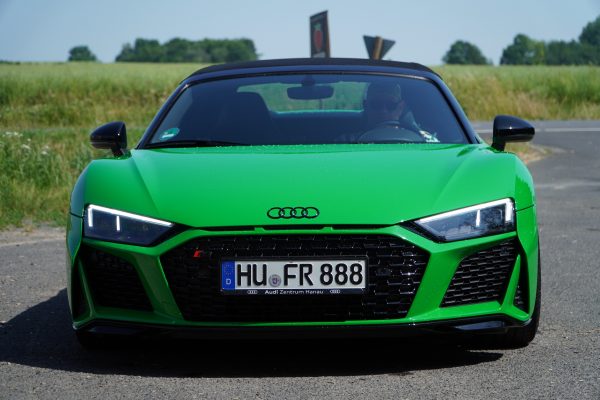Gutschein zum Sportwagen fahren – Bild 10