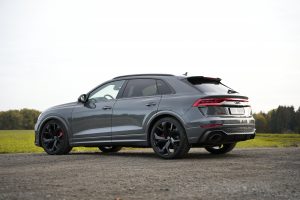 SUV